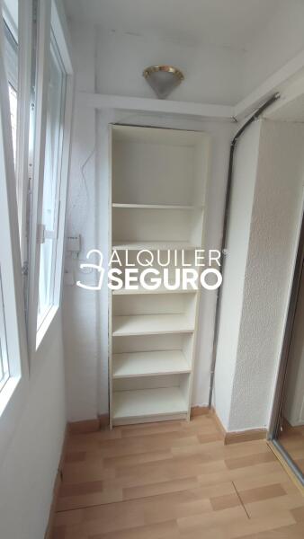 Inmueble en Plaza de Corcubión, MADRID