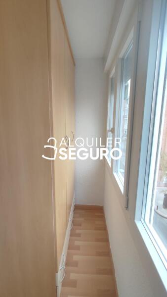 Inmueble en Plaza de Corcubión, MADRID