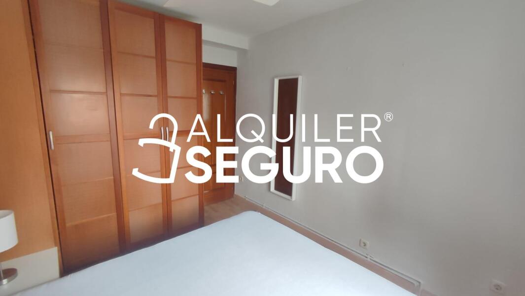 Inmueble en Plaza de Corcubión, MADRID