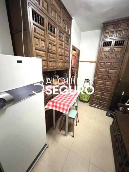 Inmueble en Calle Manojo de Rosas, MADRID