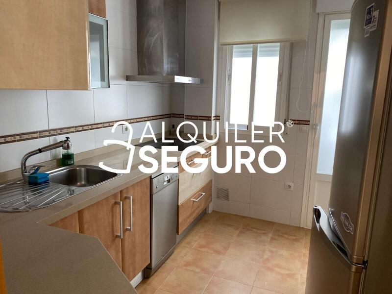 Piso en Calle ATICO A, C. Alcaparra, ATARFE GRANADA