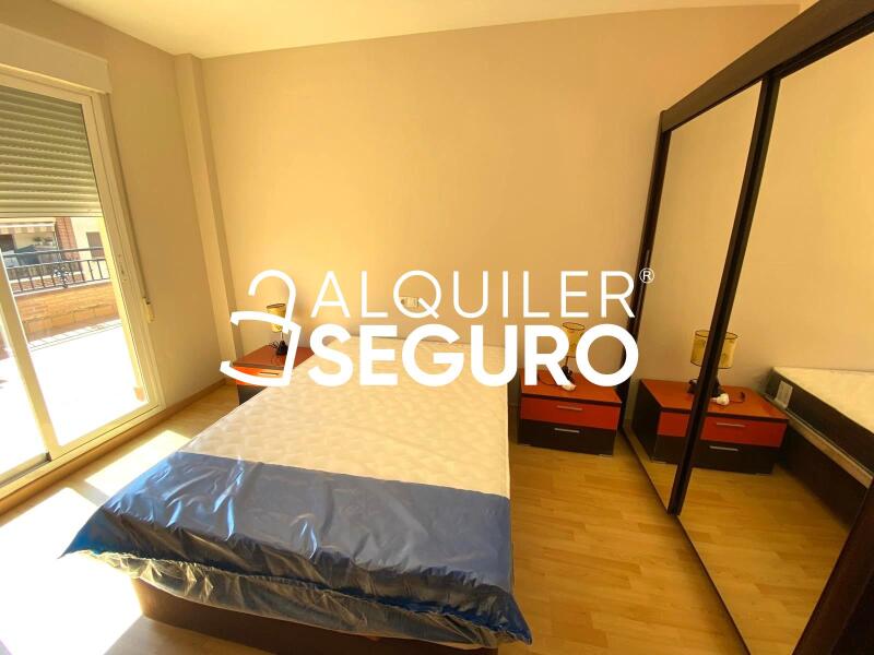 Piso en Calle ATICO A, C. Alcaparra, ATARFE GRANADA