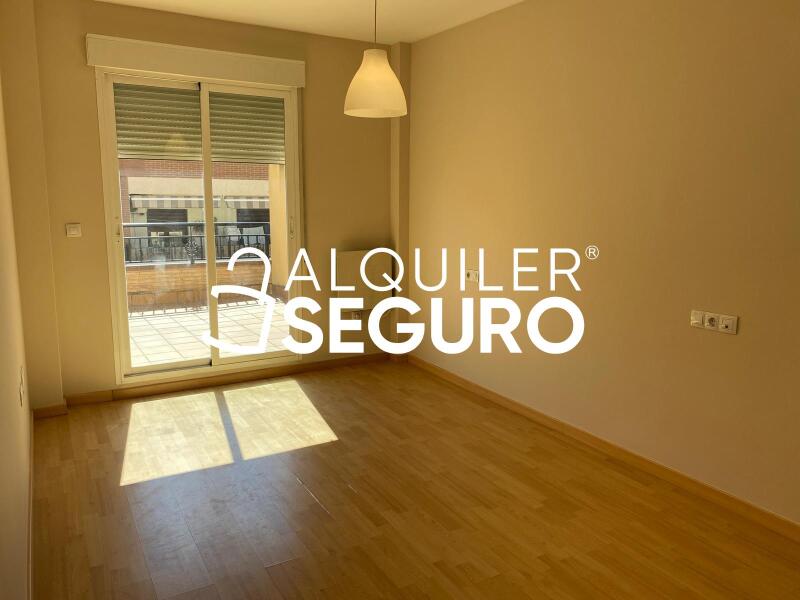 Piso en Calle ATICO A, C. Alcaparra, ATARFE GRANADA