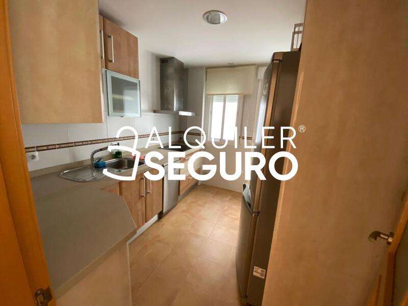 Piso en Calle ATICO A, C. Alcaparra, ATARFE GRANADA