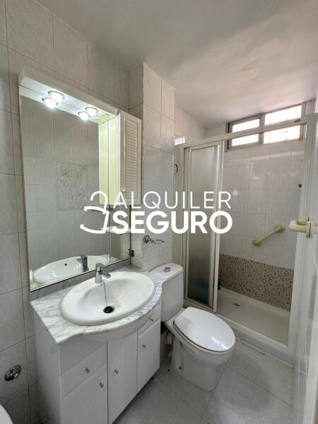 Piso en Avenida Marqués de Corbera , MADRID MADRID