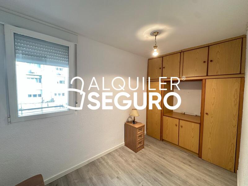 Piso en Avenida Marqués de Corbera , MADRID MADRID