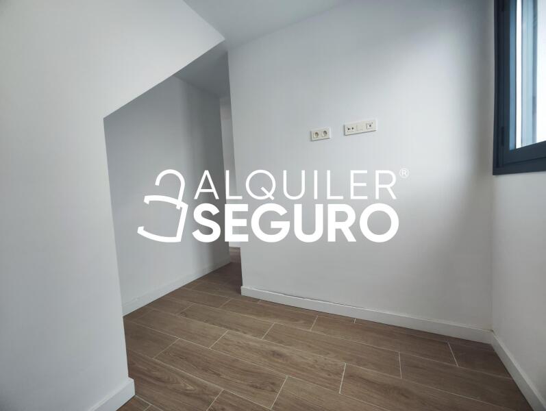 Inmueble en Calle Benjamín, MADRID