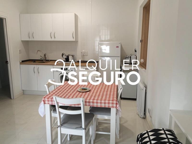 Piso en Avenida De la estación, NAVALPERAL DE PINARES ÁVILA