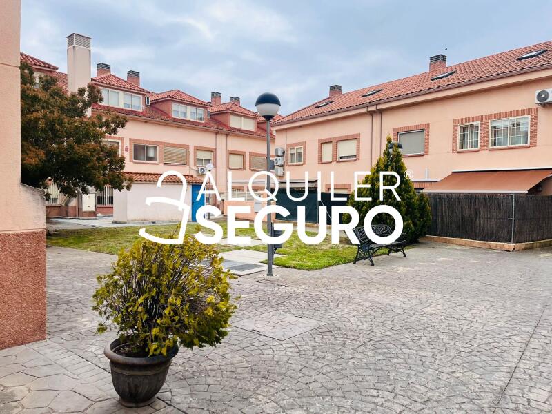 Piso en Calle Cañada de Sta. Ana, VALDETORRES DE JARAMA MADRID