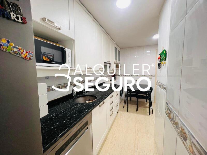 Piso en Calle Cañada de Sta. Ana, VALDETORRES DE JARAMA MADRID