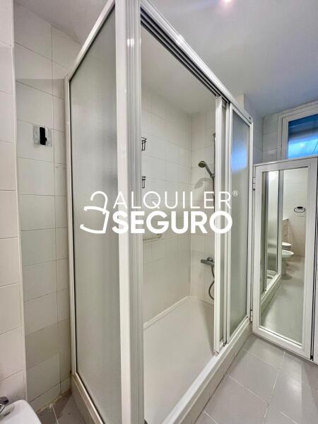 Piso en Calle del Ailanto , MADRID MADRID