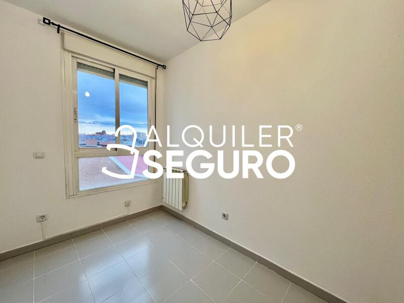 Piso en Calle del Ailanto , MADRID MADRID