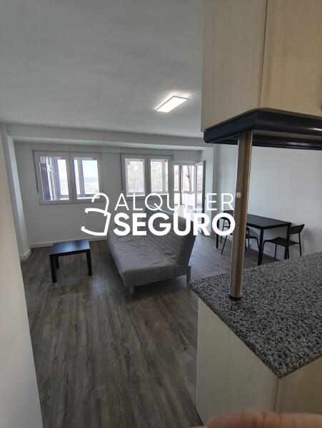 Inmueble en Calle Olmos, ZARAGOZA