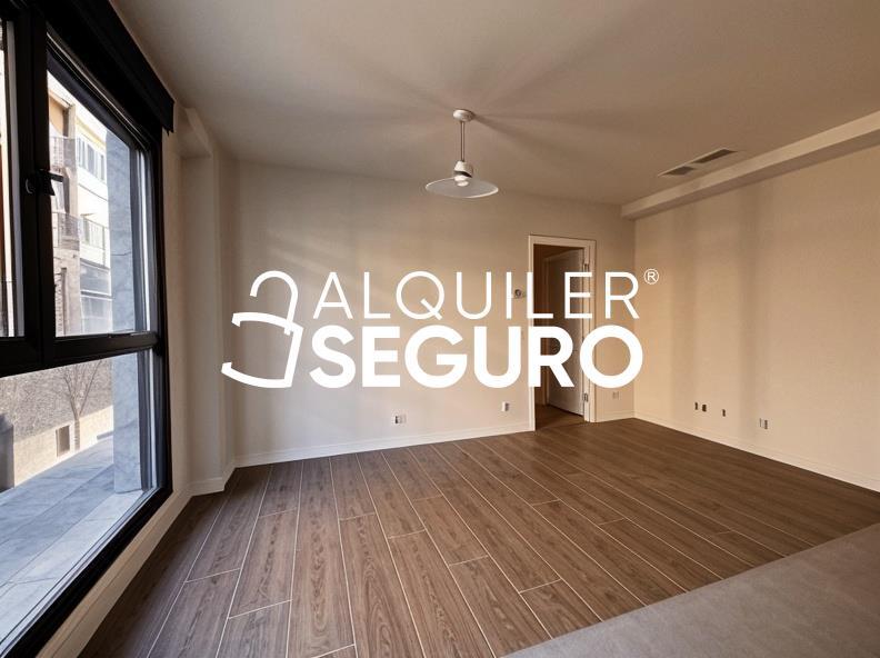 Inmueble en Calle Sierra  de Arla, MADRID