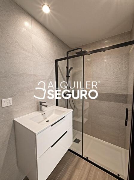 Inmueble en Calle Sierra  de Arla, MADRID