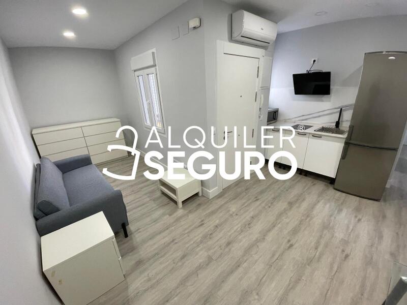 Inmueble en Calle de Antonio, MADRID