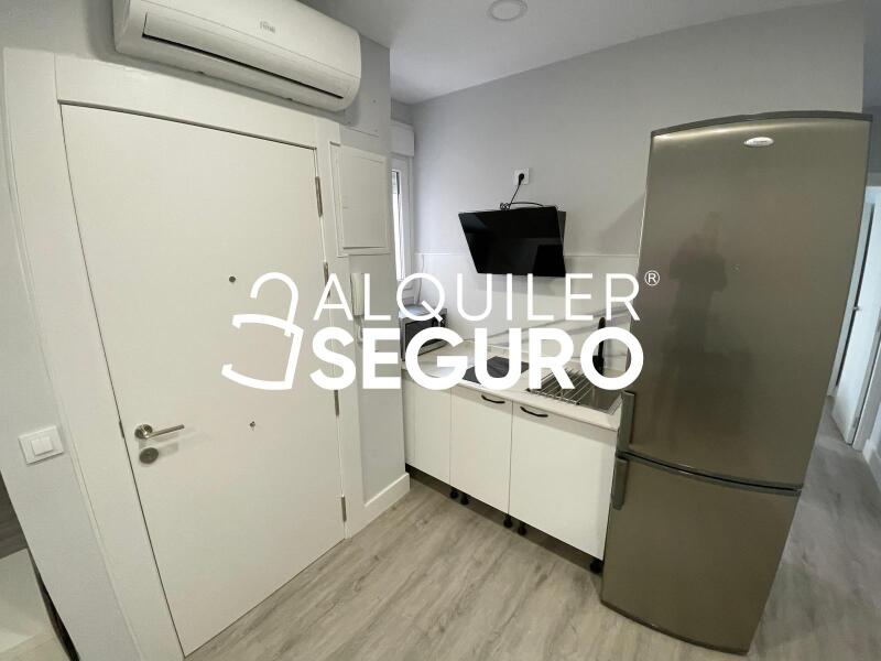 Inmueble en Calle de Antonio, MADRID