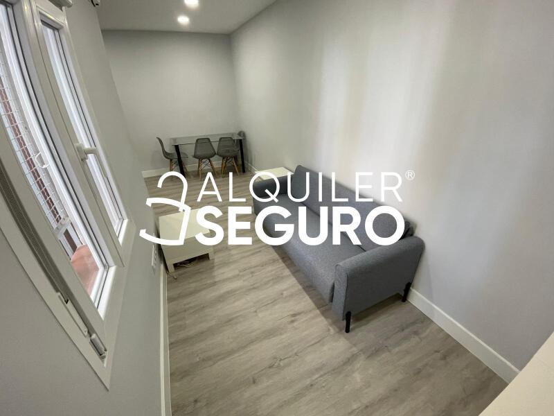 Inmueble en Calle de Antonio, MADRID