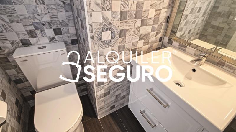 Piso en Calle Doña María Coronel, TOMARES SEVILLA