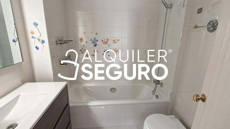 Piso en Calle Doña María Coronel, TOMARES SEVILLA