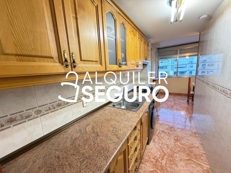 Inmueble en Calle Alcarria, MADRID