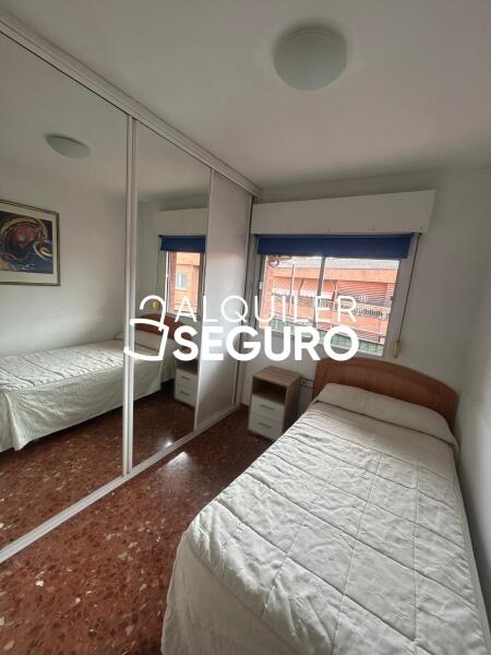 Inmueble en Calle Encrucijada, GRANADA