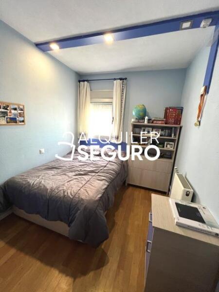 Inmueble en Avenida San Fermín, MADRID