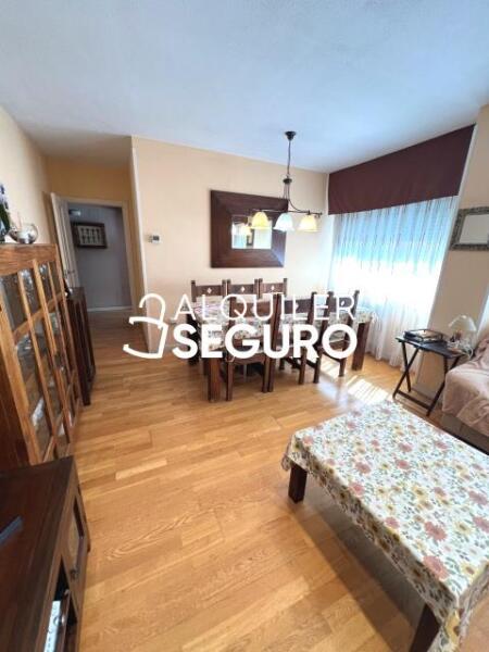 Inmueble en Avenida San Fermín, MADRID