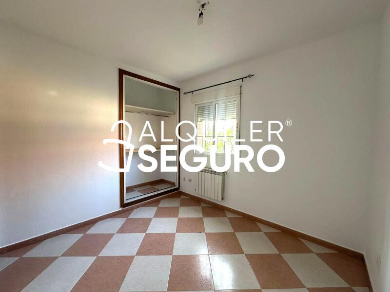 Piso en Calle Alfonso XI, NAVAS DEL REY MADRID