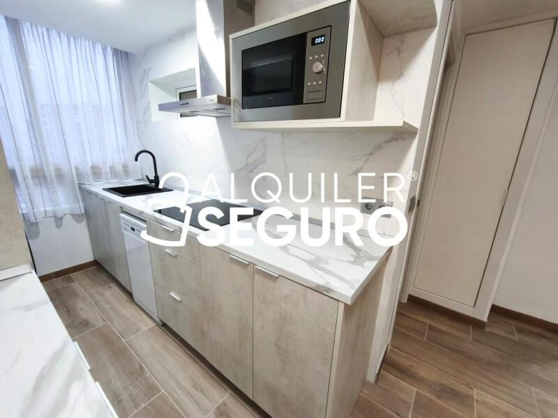 Piso en Calle  Kennedy , BENIDORM ALICANTE