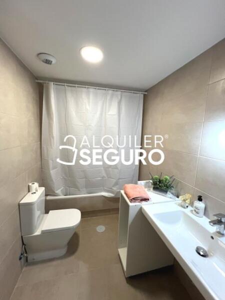 Piso en Calle Jacinto Benavente, GETAFE MADRID