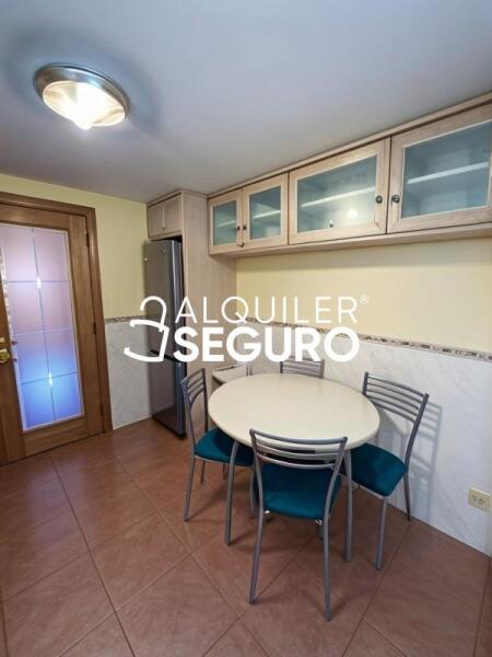 Inmueble en Calle Hermanos Fernández Galiano, GUADALAJARA