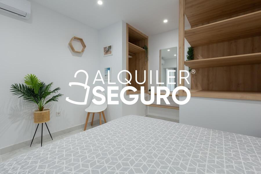 Piso en Calle BV Principe Alfonso Hohenloh, MARBELLA MÁLAGA