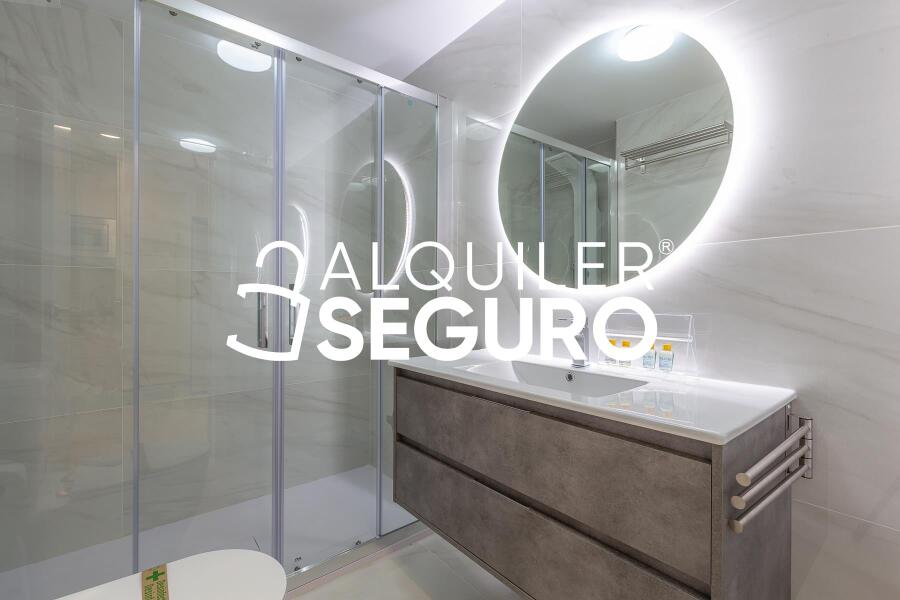 Piso en Calle BV Principe Alfonso Hohenloh, MARBELLA MÁLAGA