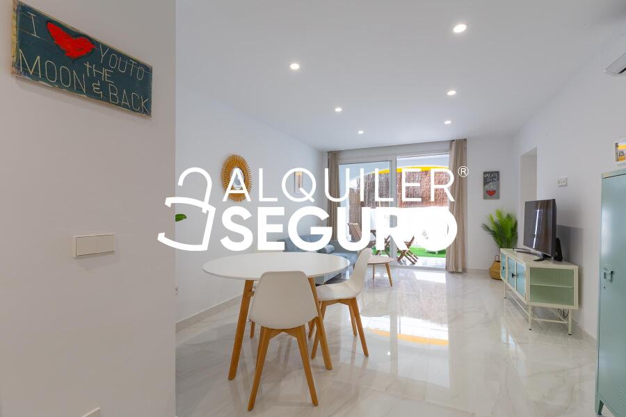 Piso en Calle BV Principe Alfonso Hohenloh, MARBELLA MÁLAGA