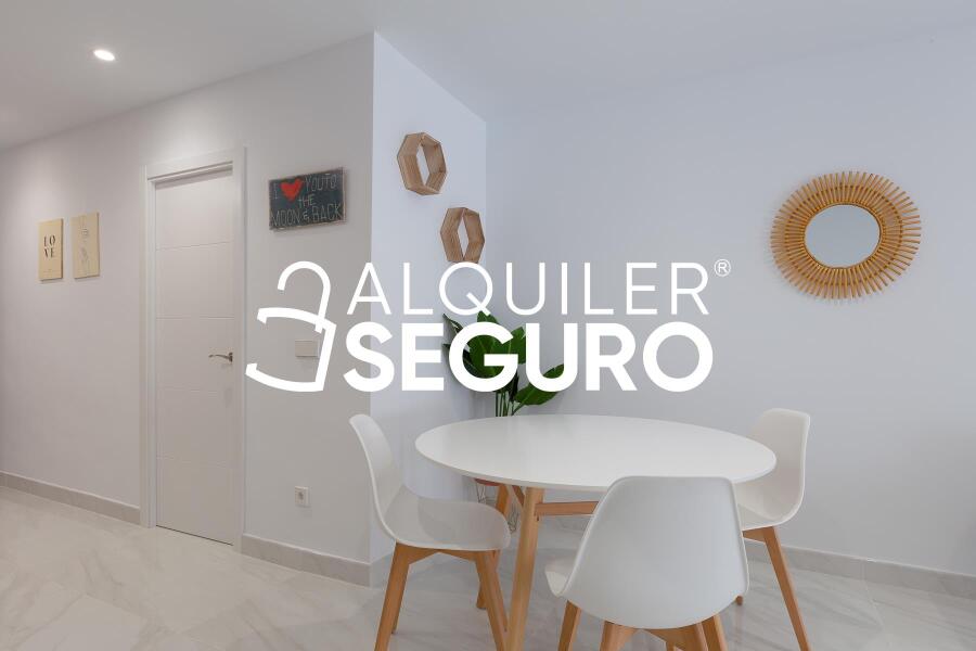 Piso en Calle BV Principe Alfonso Hohenloh, MARBELLA MÁLAGA