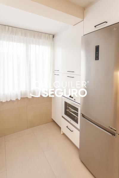 Inmueble en Calle de Víctor de la Serna, MADRID