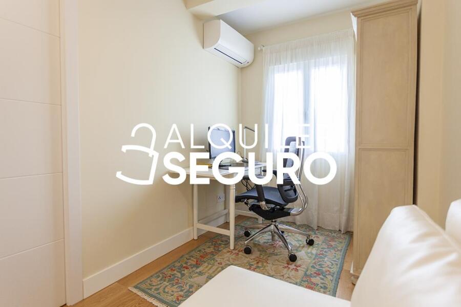 Inmueble en Calle de Víctor de la Serna, MADRID