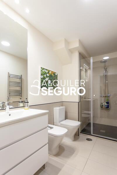 Inmueble en Calle de Víctor de la Serna, MADRID