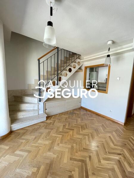 Inmueble en Calle Eugenia de Montijo , MADRID