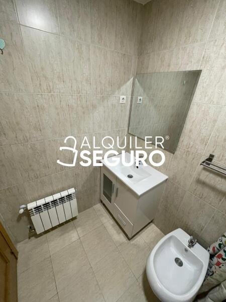 Inmueble en Calle Eugenia de Montijo , MADRID