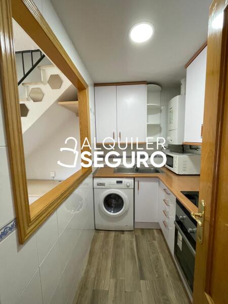 Inmueble en Calle Eugenia de Montijo , MADRID