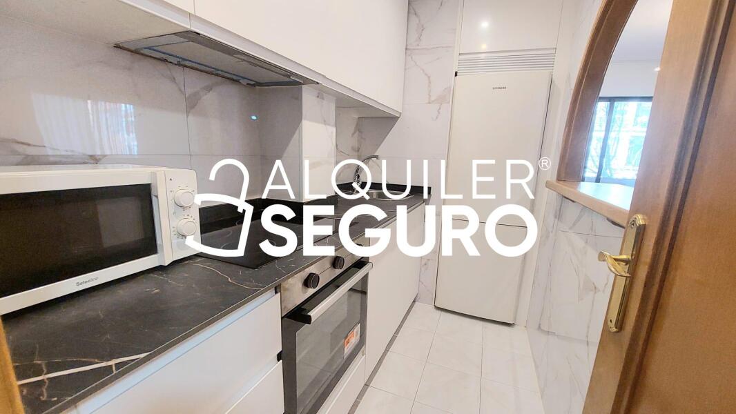 Inmueble en Calle de Chile, MADRID