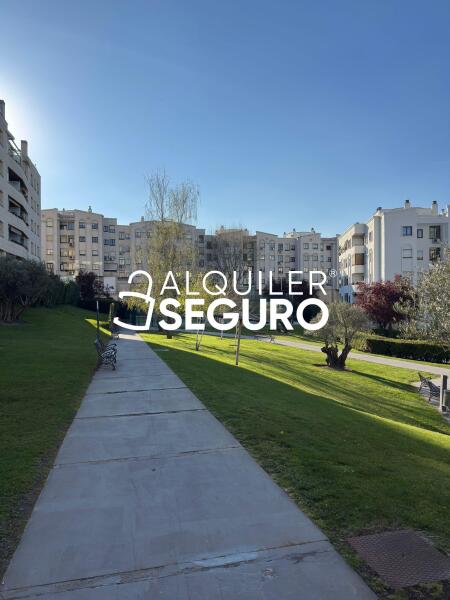 Inmueble en Calle Yecora, MADRID