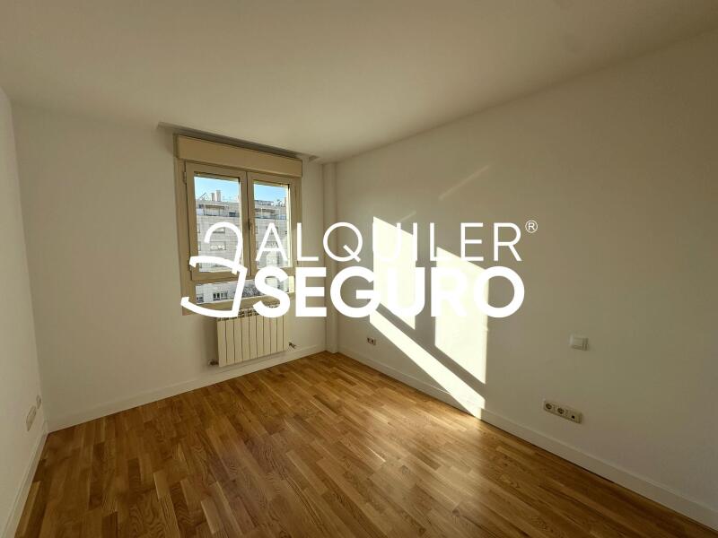 Inmueble en Calle Yecora, MADRID