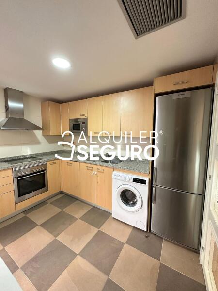 Inmueble en Calle Yecora, MADRID