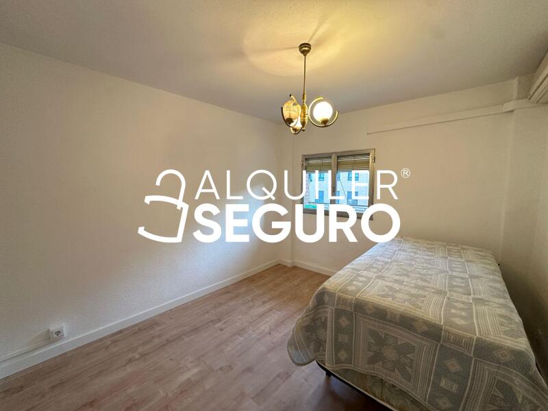 Piso en Calle Los Gallegos, MADRID MADRID