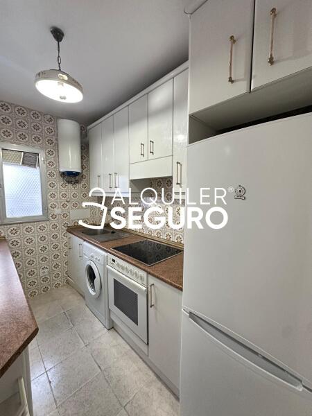 Piso en Calle Los Gallegos, MADRID MADRID