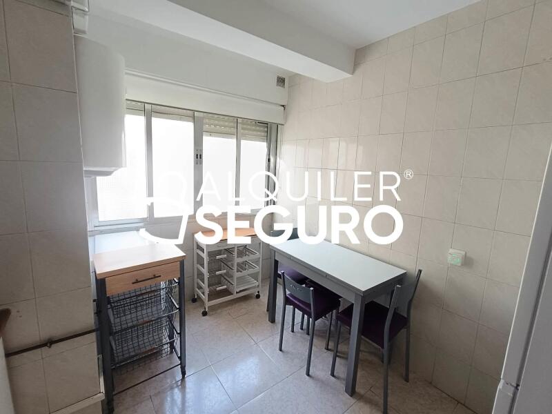 Inmueble en Avenida DE LAS VASCONGADAS, MADRID