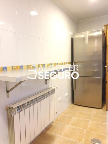 Piso en Calle Francisco Herrera , SESEÑA TOLEDO